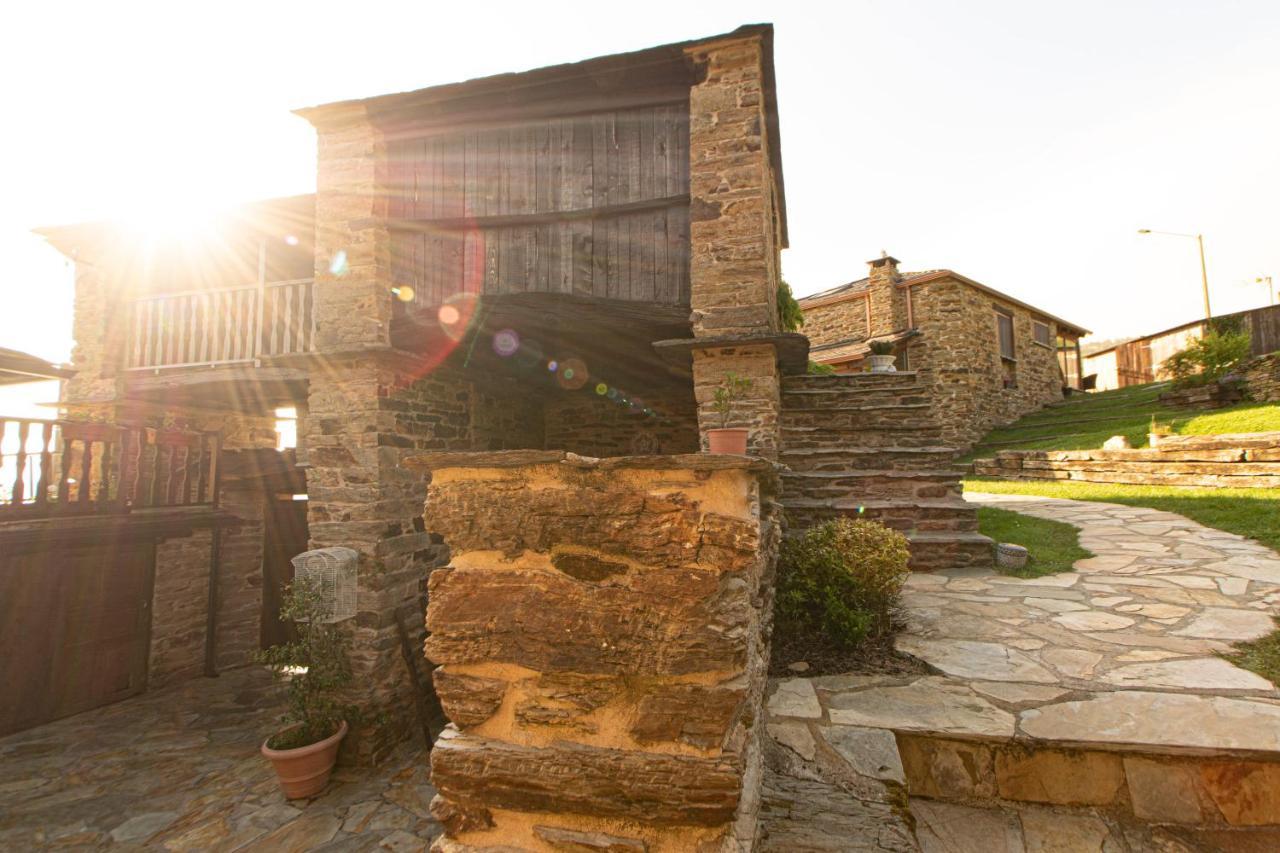 Complejo Rural Lar De Vies Casa de hóspedes A Pontenova Exterior foto