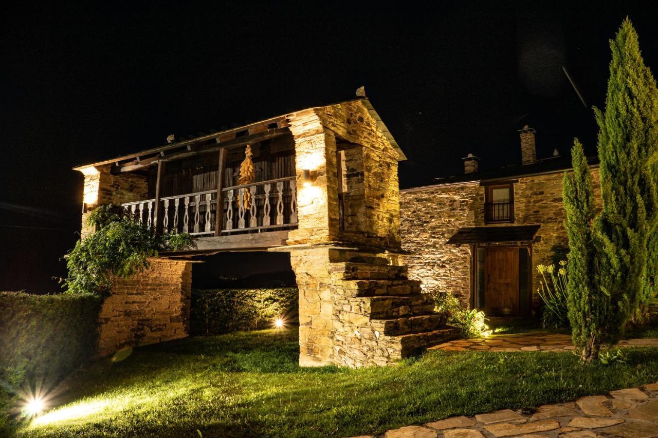 Complejo Rural Lar De Vies Casa de hóspedes A Pontenova Exterior foto
